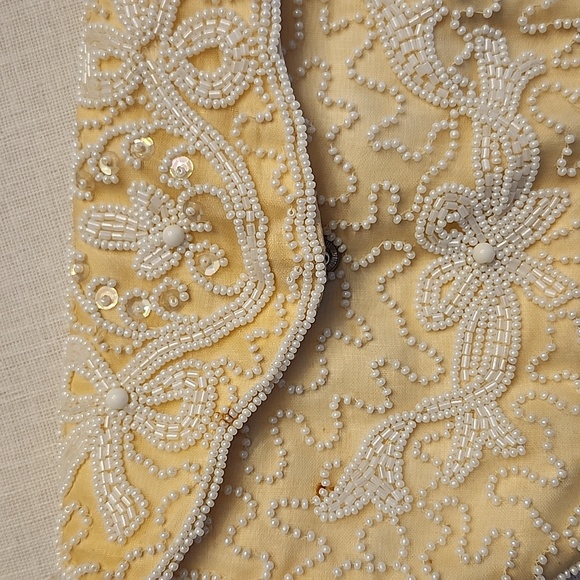 Walborg Vintage 1940's Hand Beaded Clutch, $55 - Picture 10 of 10